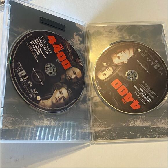 The 4400 - The Complete Fourth Season (DVD, 2008, 4 disc set) - Picture 10 of 11